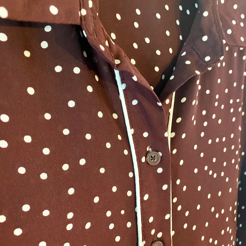 Maroon button down blouse - Picture 2 of 4
